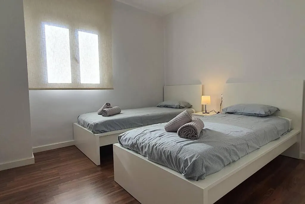 Gran Piso En Zona Comercial Malaga Apartment 0*,