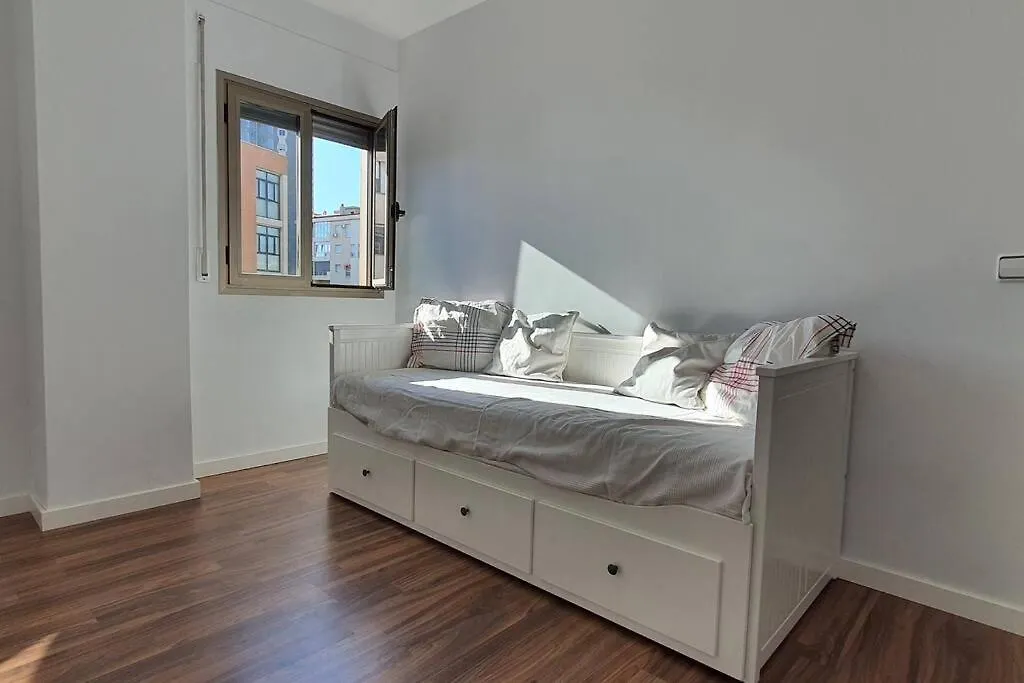 Gran piso en zona comercial Málaga Apartamento